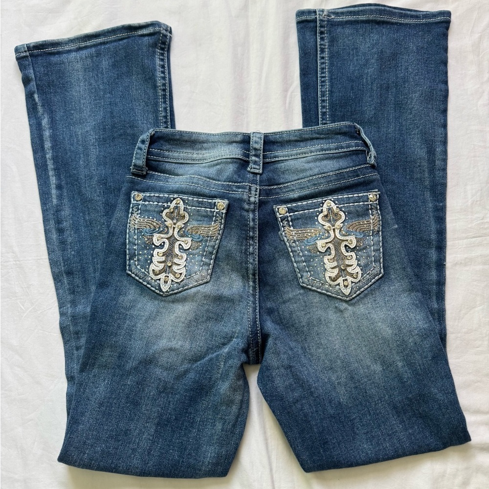 Fire & Rain Women’s Jeans Size 0 Bootcut Mid Rise Medium Wash Embellished